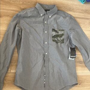 Hurley Gray and Green Casual Button Down Shirt